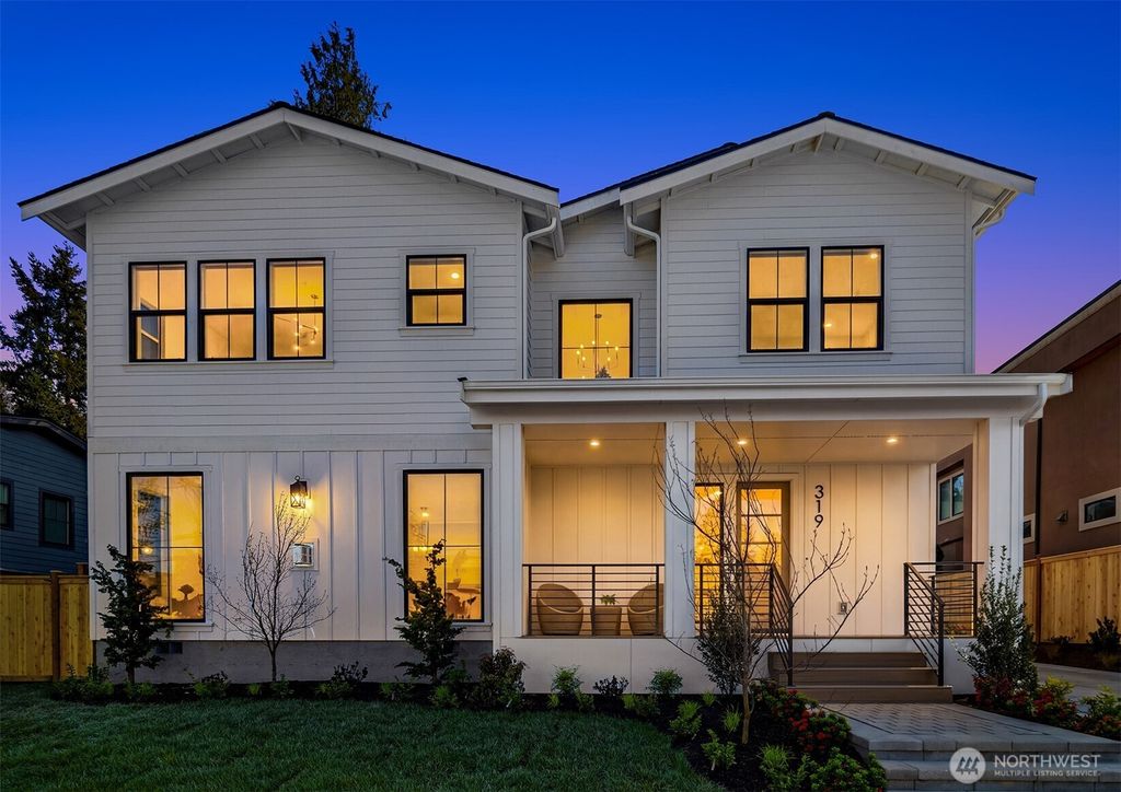 319 18th Avenue, Kirkland, WA 98033