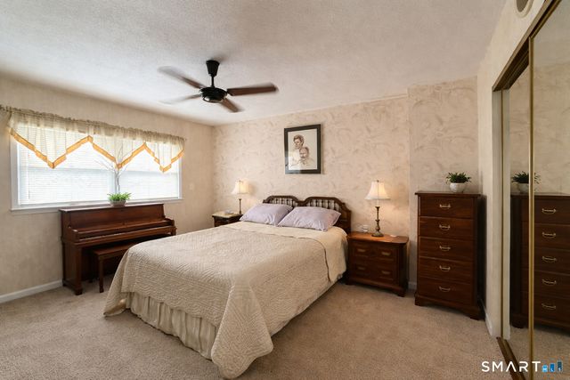 3 Seventh Street, Newington, CT 06111