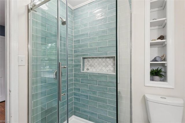 205 River RD, Newport News, VA 23601