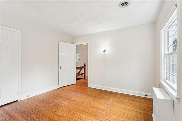 205 River RD, Newport News, VA 23601