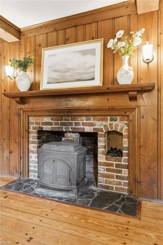 205 River RD, Newport News, VA 23601