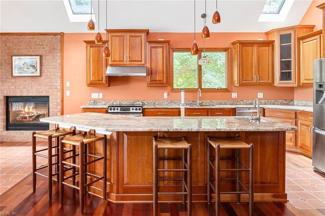 5286 Bennetts Pasture RD, Suffolk, VA 23435