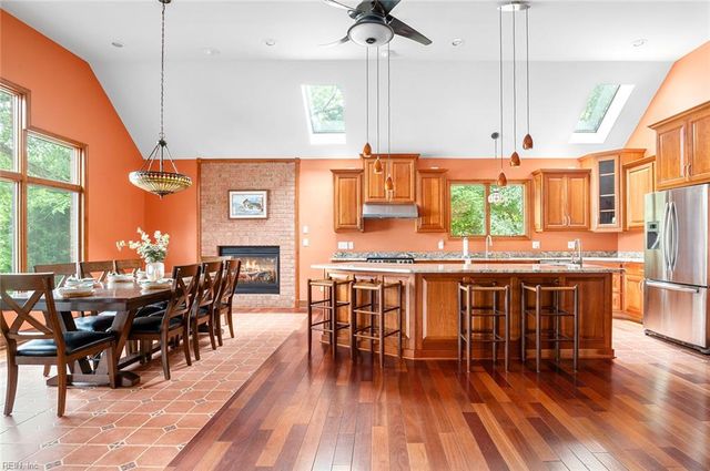5286 Bennetts Pasture RD, Suffolk, VA 23435