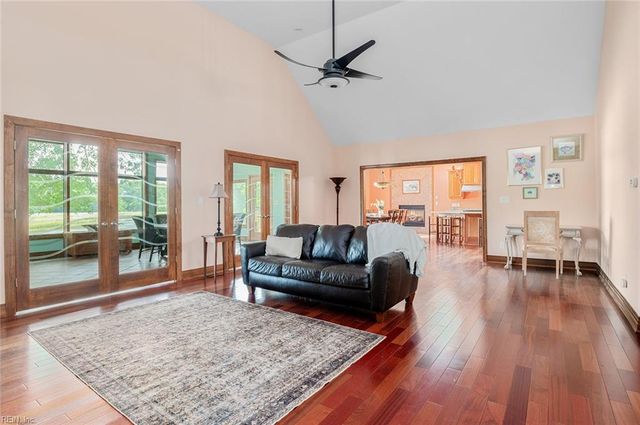 5286 Bennetts Pasture RD, Suffolk, VA 23435