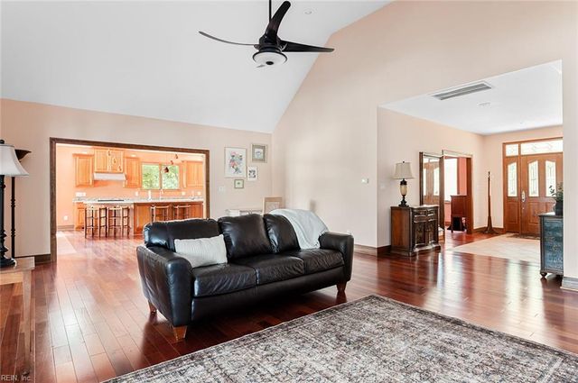 5286 Bennetts Pasture RD, Suffolk, VA 23435