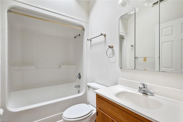 5286 Bennetts Pasture RD, Suffolk, VA 23435