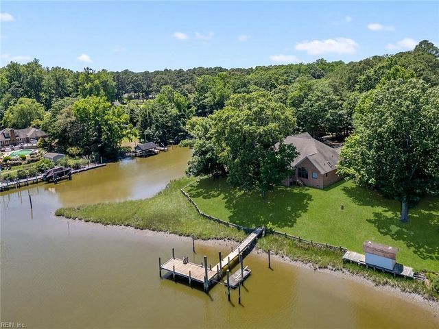 5286 Bennetts Pasture RD, Suffolk, VA 23435