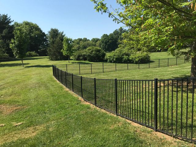 156 UVILLA ESTATES DR, Shenandoah Junction, WV 25442