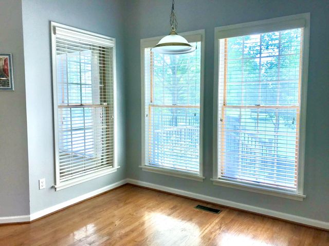 156 UVILLA ESTATES DR, Shenandoah Junction, WV 25442