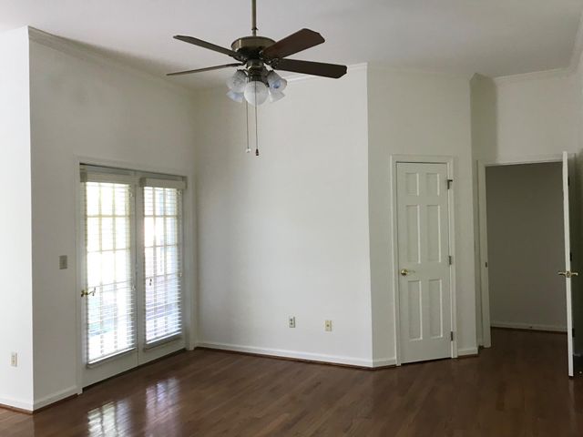 156 UVILLA ESTATES DR, Shenandoah Junction, WV 25442