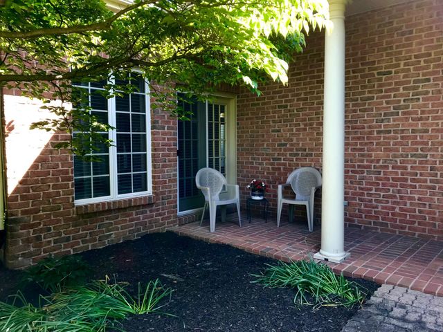 156 UVILLA ESTATES DR, Shenandoah Junction, WV 25442