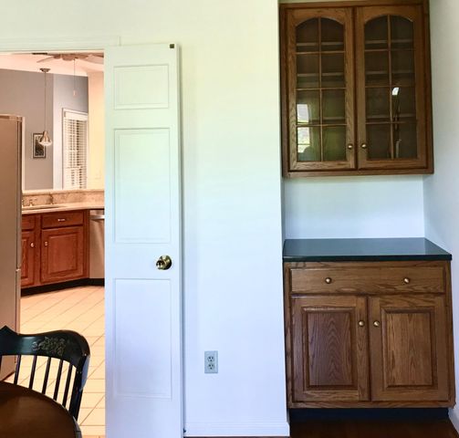 156 UVILLA ESTATES DR, Shenandoah Junction, WV 25442