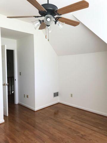 156 UVILLA ESTATES DR, Shenandoah Junction, WV 25442