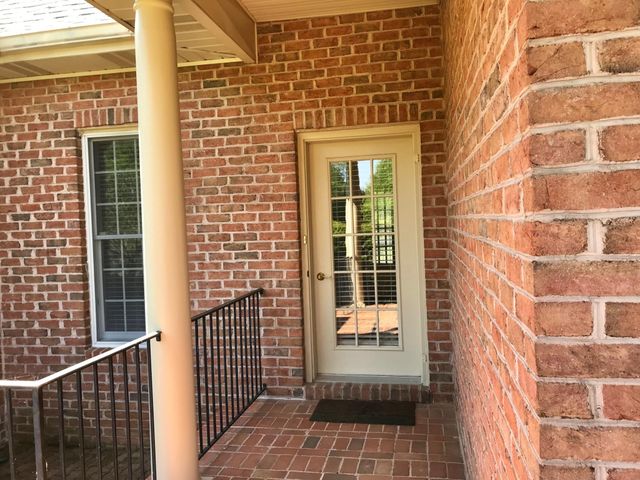 156 UVILLA ESTATES DR, Shenandoah Junction, WV 25442
