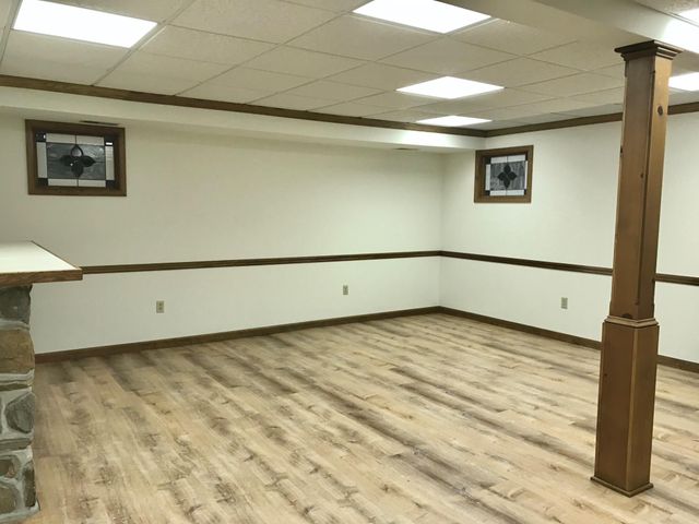 156 UVILLA ESTATES DR, Shenandoah Junction, WV 25442