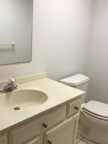 156 UVILLA ESTATES DR, Shenandoah Junction, WV 25442