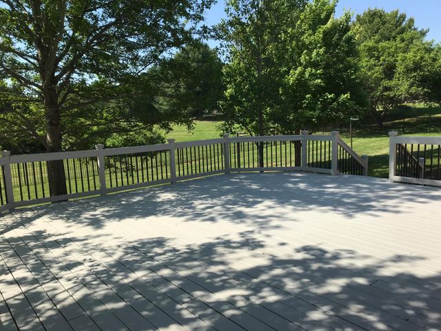 156 UVILLA ESTATES DR, Shenandoah Junction, WV 25442