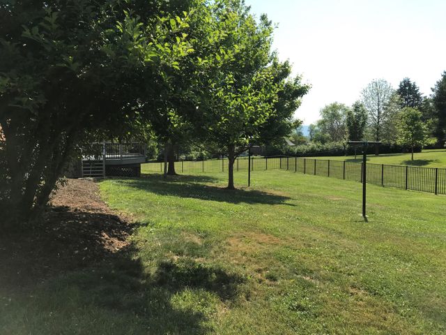156 UVILLA ESTATES DR, Shenandoah Junction, WV 25442