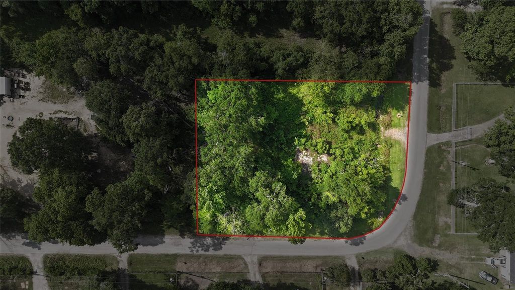 1774 County Road 1333, Liberty, TX 77575