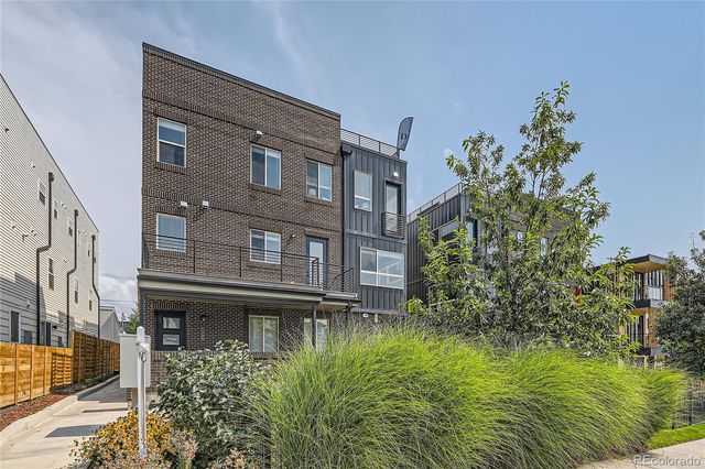 1284 Stuart Street, Denver, CO 80204