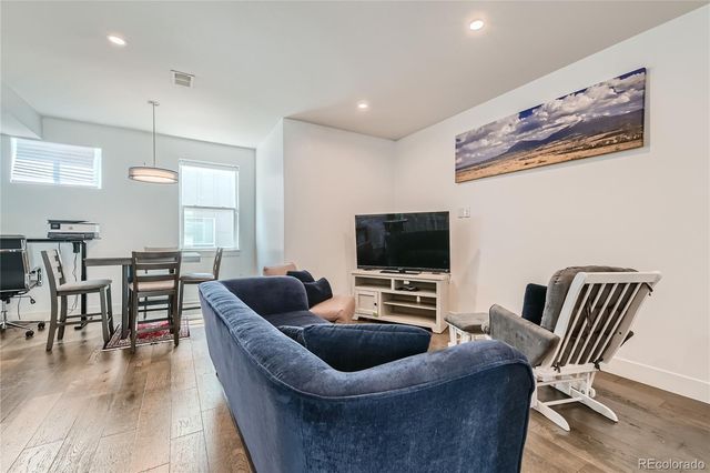 1284 Stuart Street, Denver, CO 80204