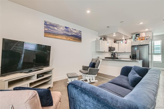 1284 Stuart Street, Denver, CO 80204