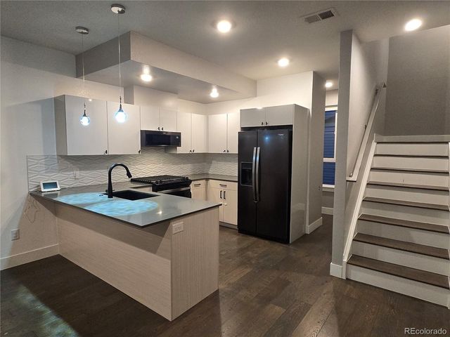 1284 Stuart Street, Denver, CO 80204