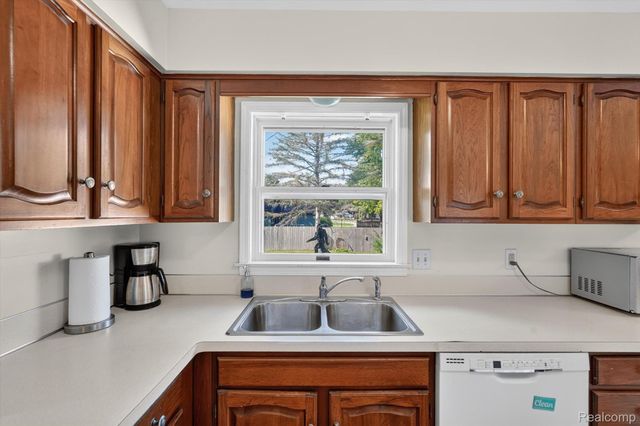 739 Surfwood Lane, Davison, MI 48423