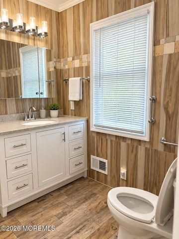 67 Claridge Court 152, Toms River, NJ 08753