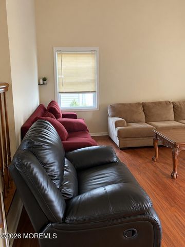 67 Claridge Court 152, Toms River, NJ 08753