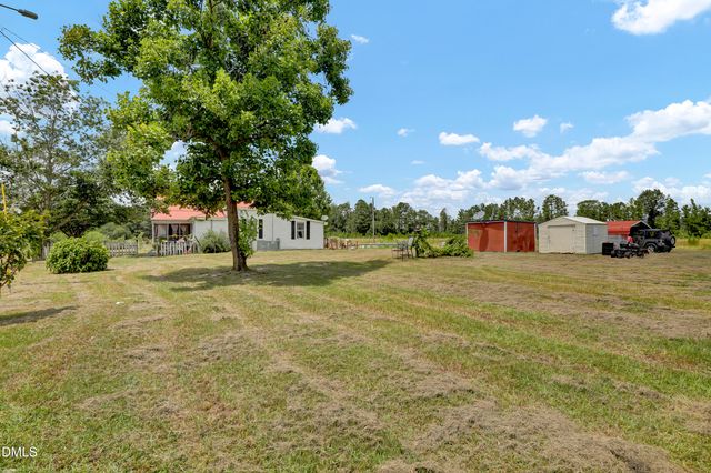 3001 Ebenezer Forrest Road, Garland, NC 28441