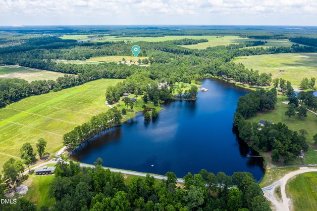 3001 Ebenezer Forrest Road, Garland, NC 28441