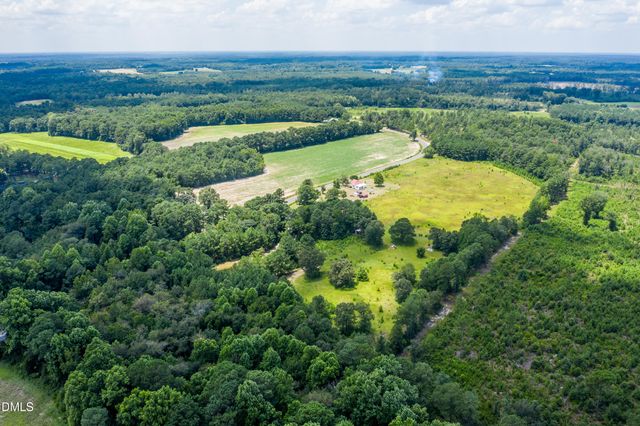 3001 Ebenezer Forrest Road, Garland, NC 28441