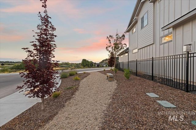 2569 S New Haven Ln., Boise, ID 83716