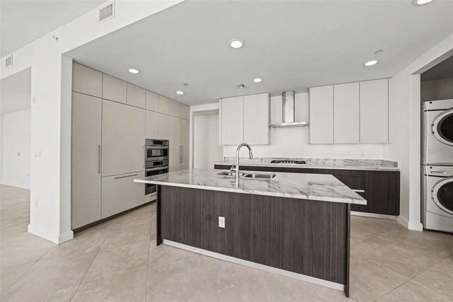 2900 W BAY TO BAY BOULEVARD 1502, Tampa, FL 33629