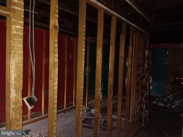 2435 N 27TH ST, Philadelphia, PA 19132