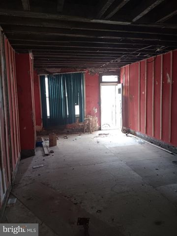 2435 N 27TH ST, Philadelphia, PA 19132