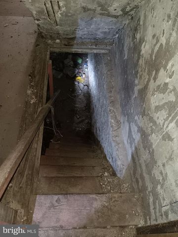 2435 N 27TH ST, Philadelphia, PA 19132