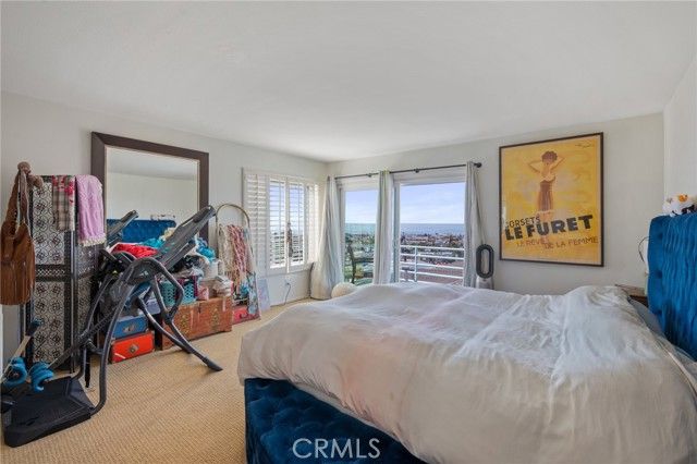 867 Aubrey Court 3, Hermosa Beach, CA 90254