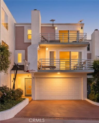 867 Aubrey Court 3, Hermosa Beach, CA 90254
