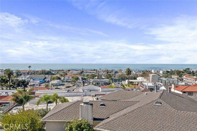 867 Aubrey Court 3, Hermosa Beach, CA 90254