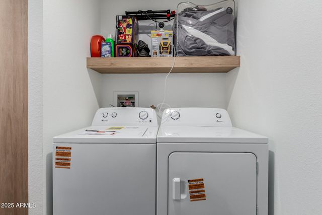 10810 N 91ST Avenue 24, Peoria, AZ 85345