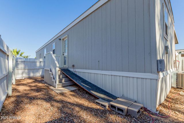 10810 N 91ST Avenue 24, Peoria, AZ 85345