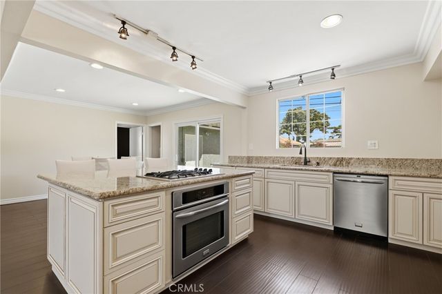 12208 Dunrobin Avenue, Downey, CA 90242