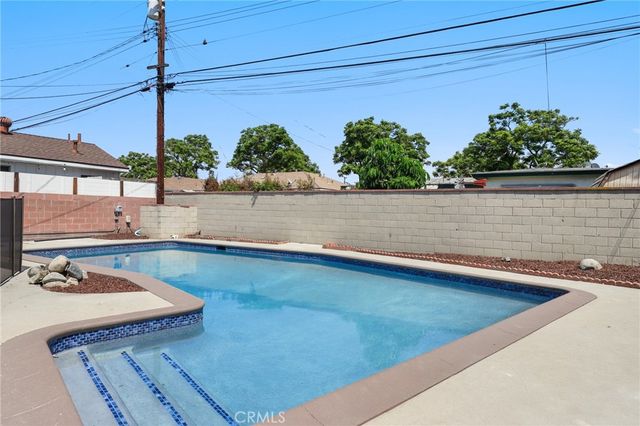 12208 Dunrobin Avenue, Downey, CA 90242