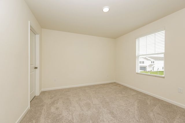 1068 Large Poppy Dr, La Vergne, TN 37086