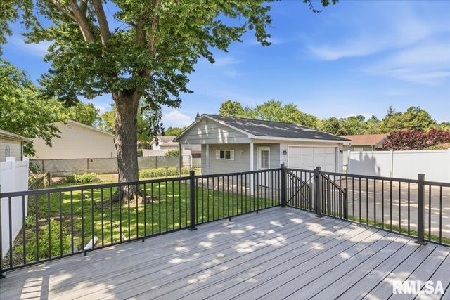 3006 Sandgate Road, Springfield, IL 62702