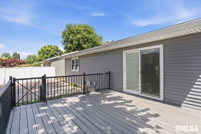3006 Sandgate Road, Springfield, IL 62702