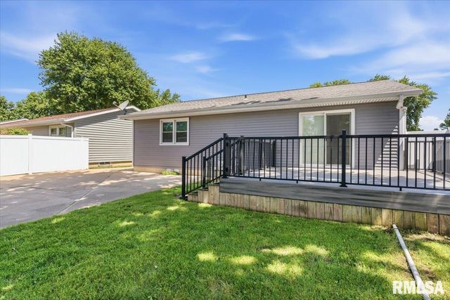 3006 Sandgate Road, Springfield, IL 62702