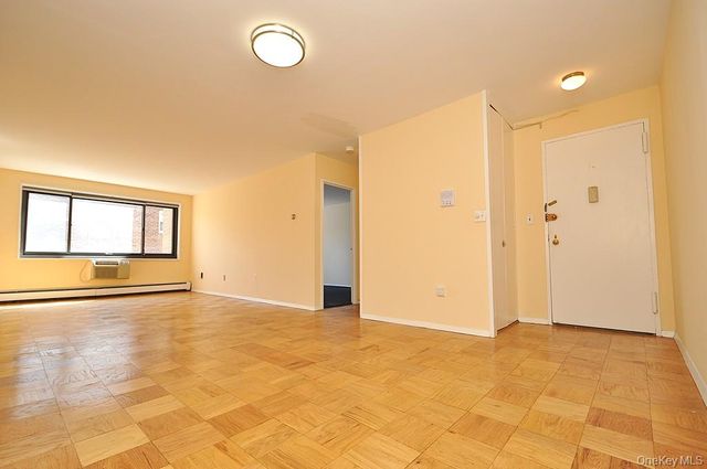 100 E Hartsdale Avenue 5DE, Hartsdale, NY 10530